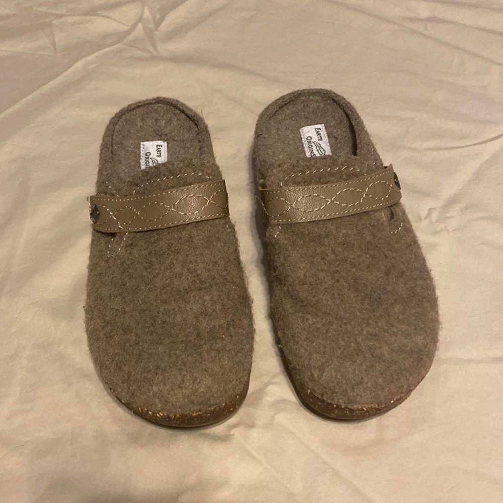 Earth origins Clogs